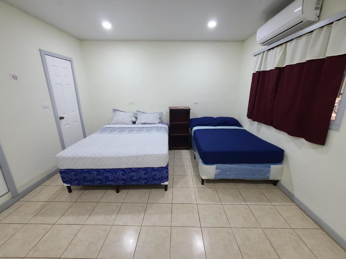 Hostal Don Luis Santa Rosa de Lima Ngoại thất bức ảnh
