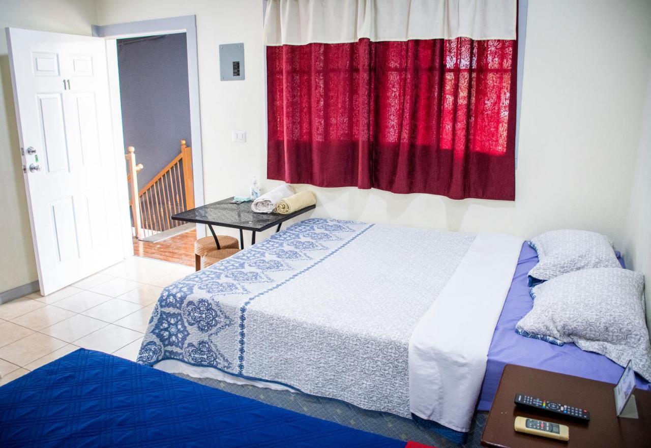 Hostal Don Luis Santa Rosa de Lima Ngoại thất bức ảnh